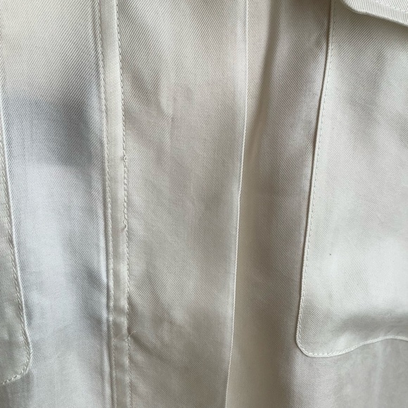 GANT Eggshell Relaxed Flap Pocket Dagger Collar Shirt Size 6 - Picture 9 of 15